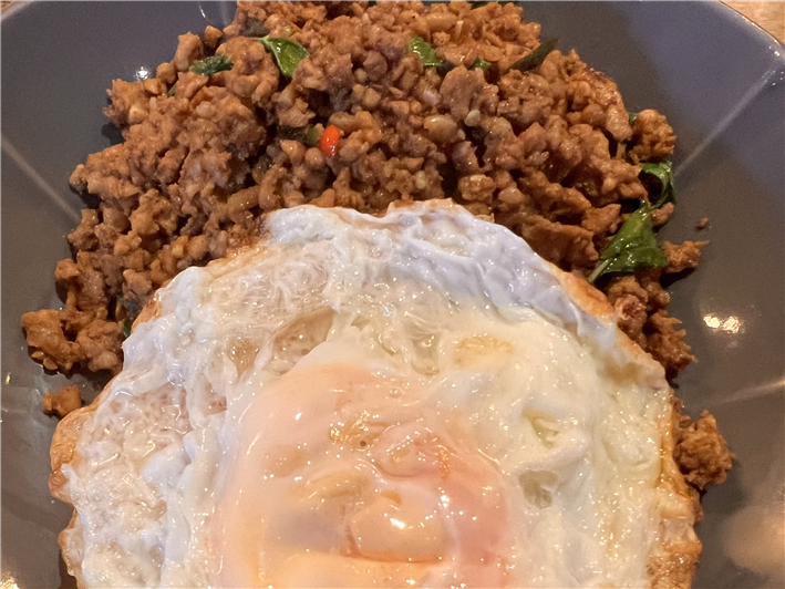 minced pork with rice and fried egg